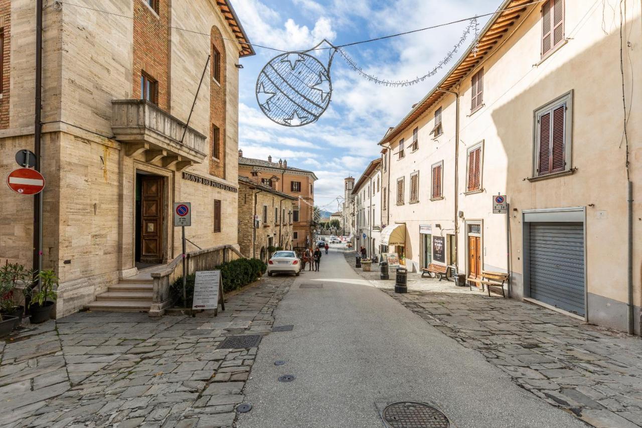 Ferienwohnung Gioia Holiday House Gubbio Exterior foto